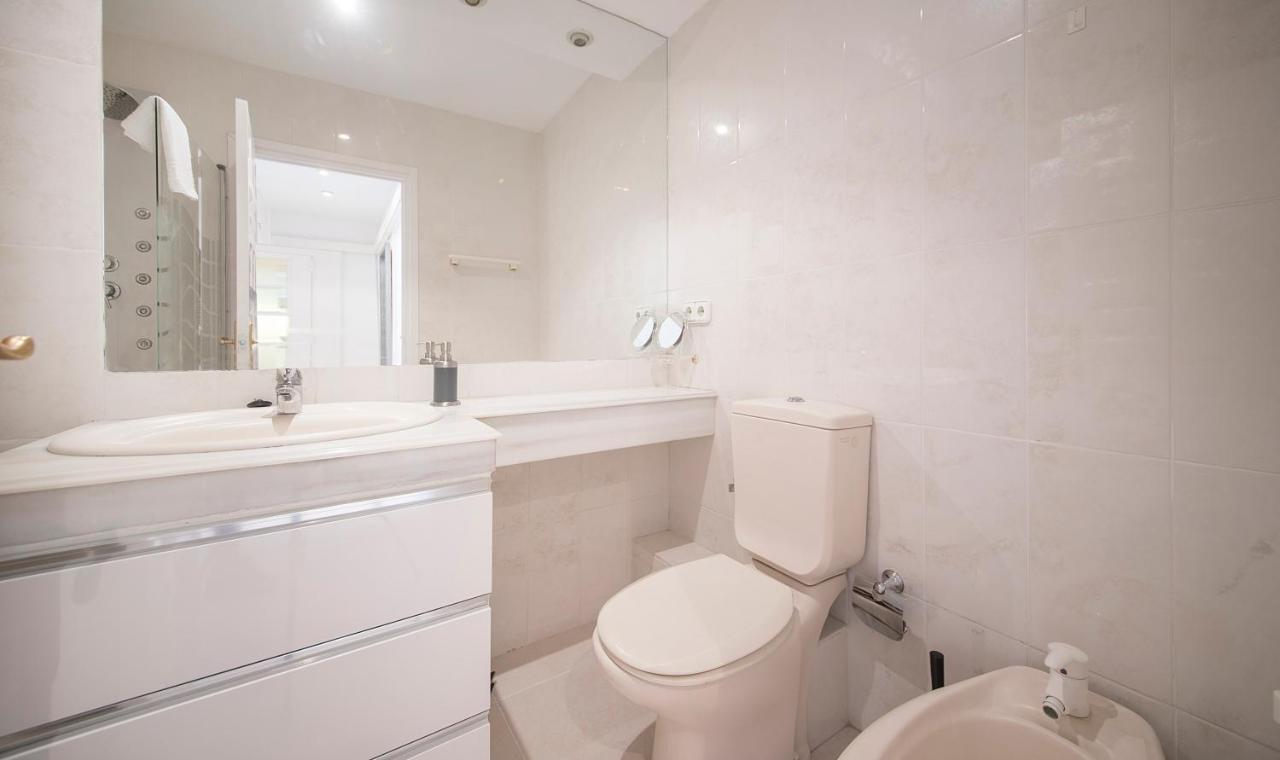 Tarracohomes-Apartamento En Salou Con Vistas Al Mar Y Ac מראה חיצוני תמונה